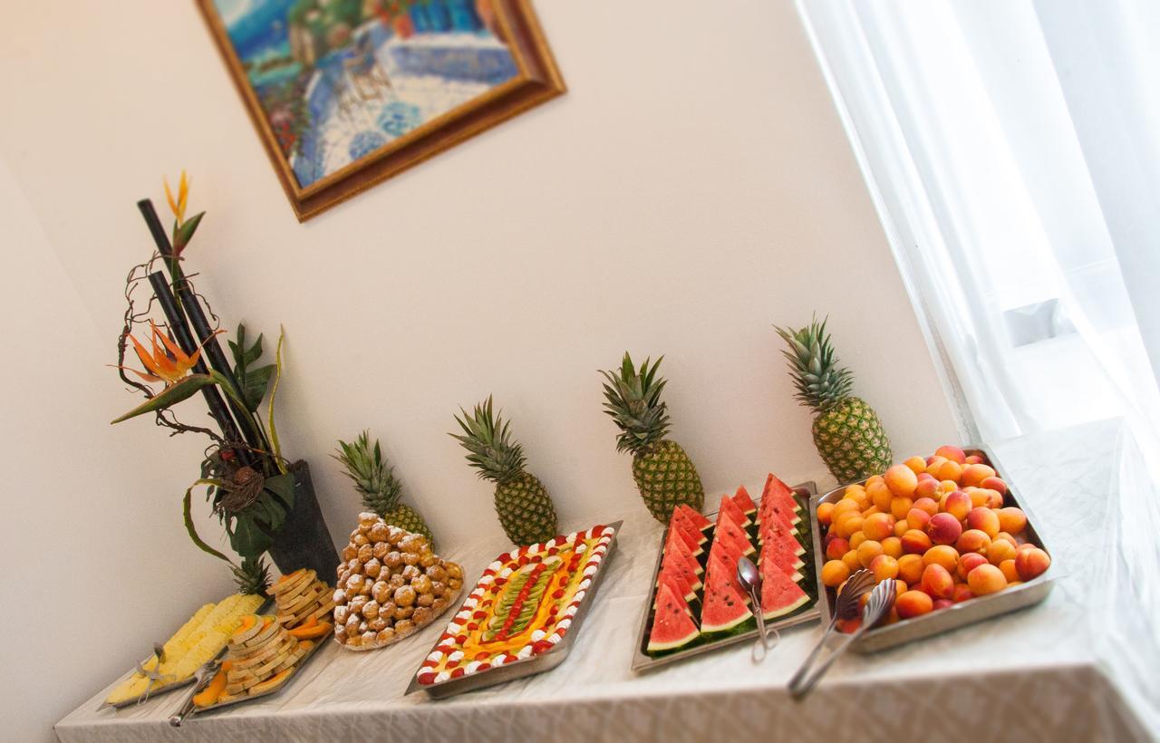 Hotel Raffaello Cesenatico Εξωτερικό φωτογραφία